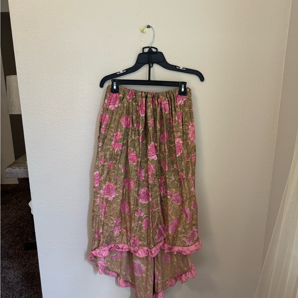 Floral Ruffle Skirt Set - Picture 2 of 3